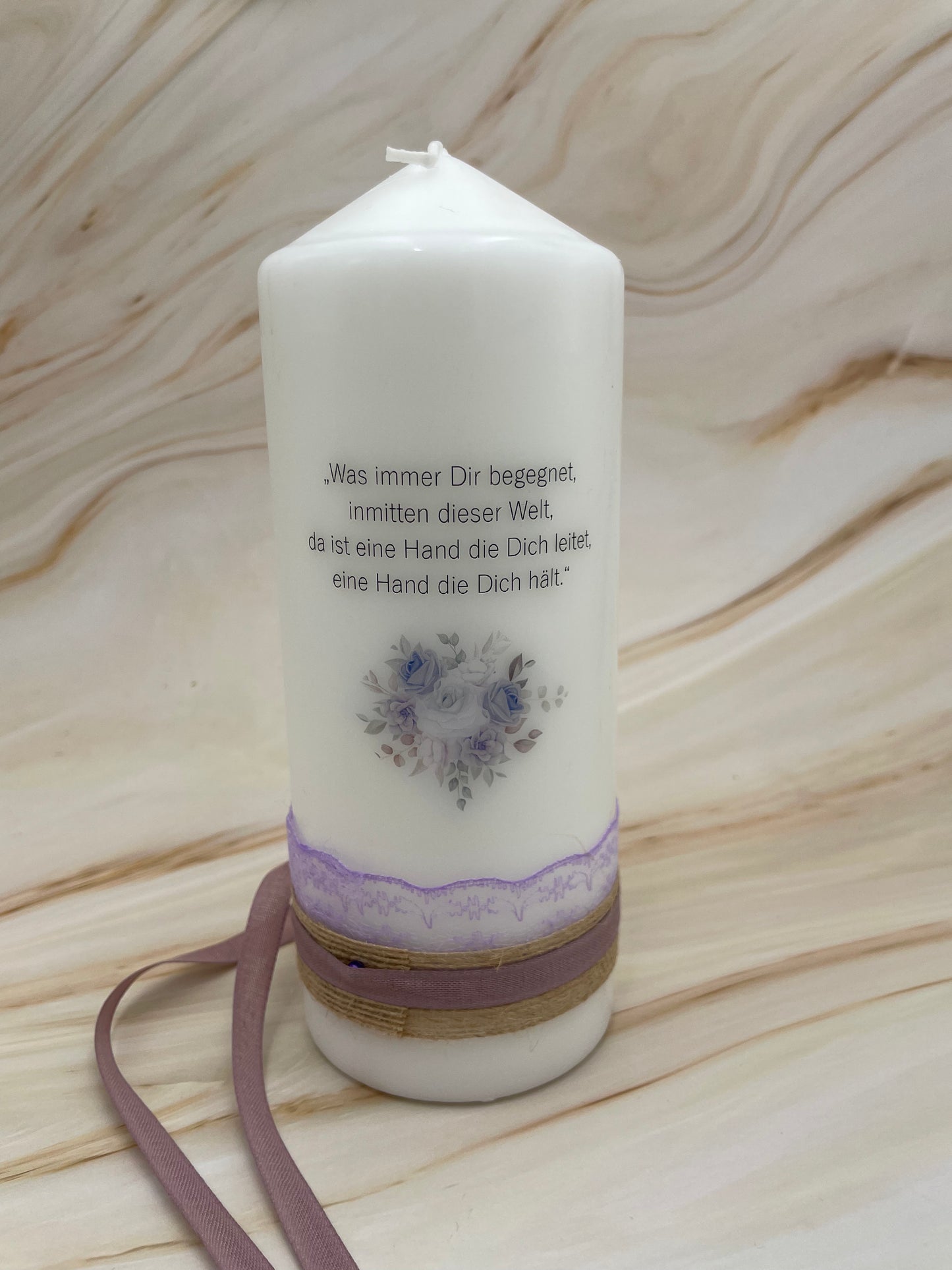 Taufkerze Flieder Blumenkranz | Leni
