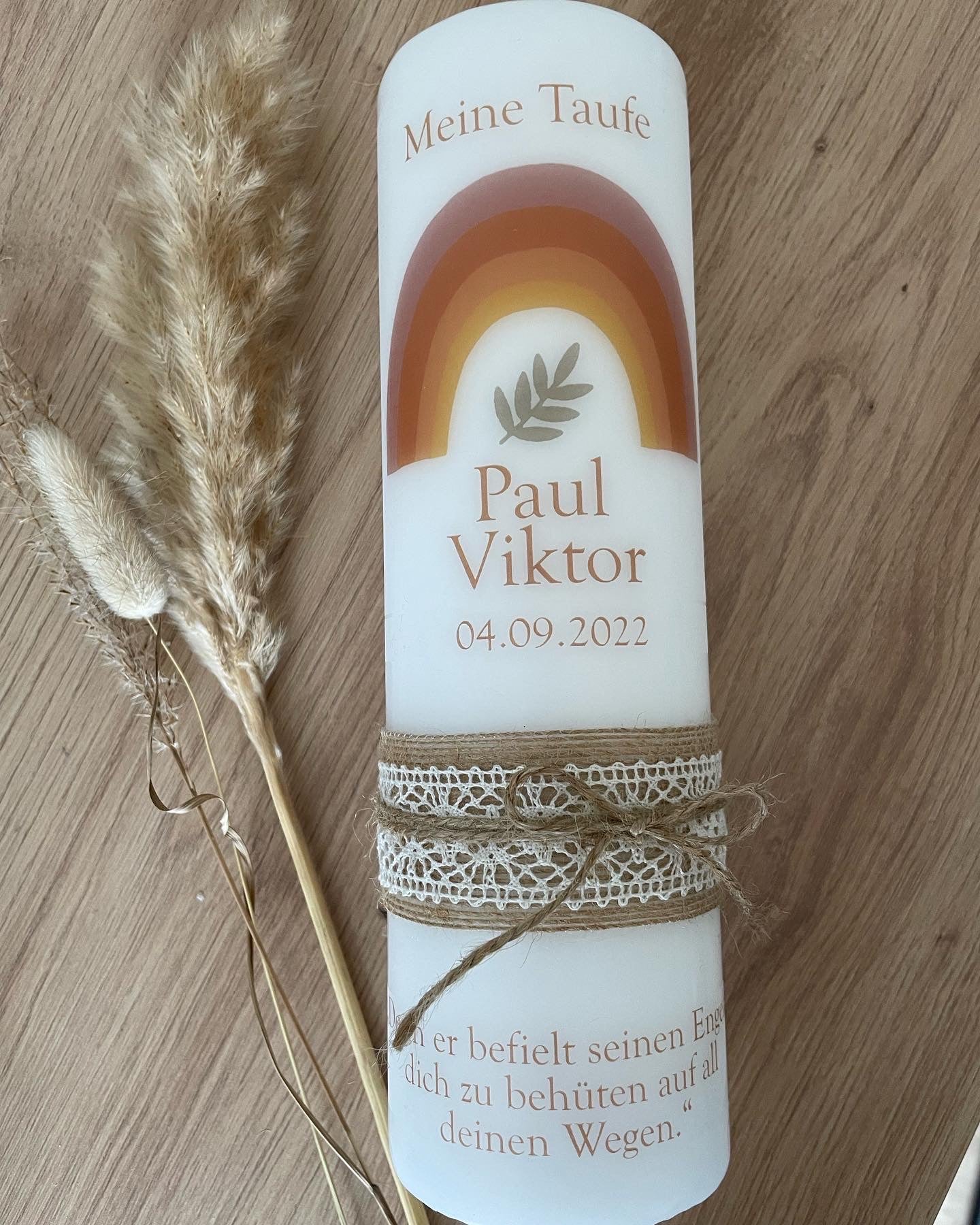 Taufkerze Regenbogen Boho nude | Raphael