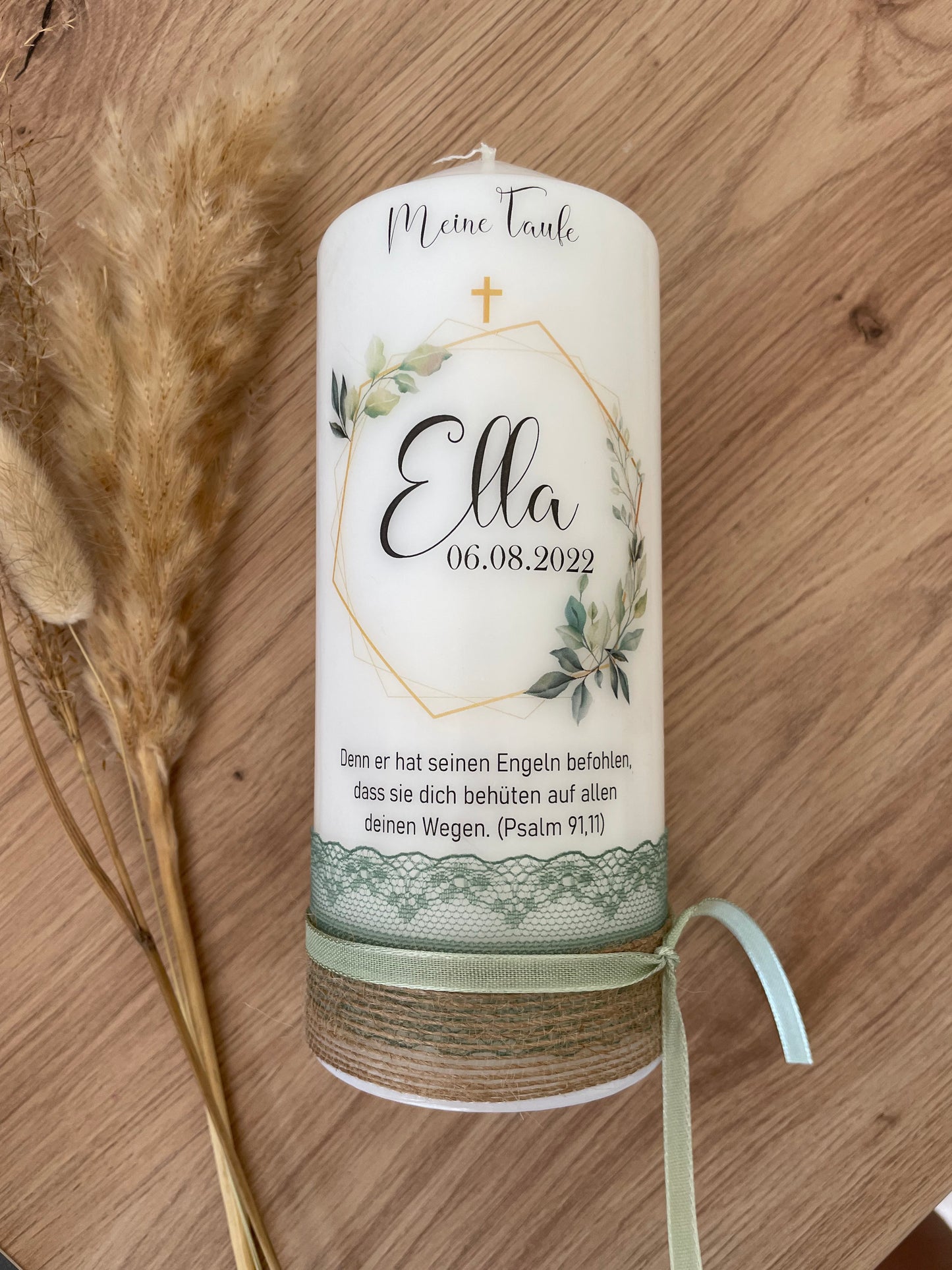 Taufkerze Eukalyptus Kreuzkranz | Nikita
